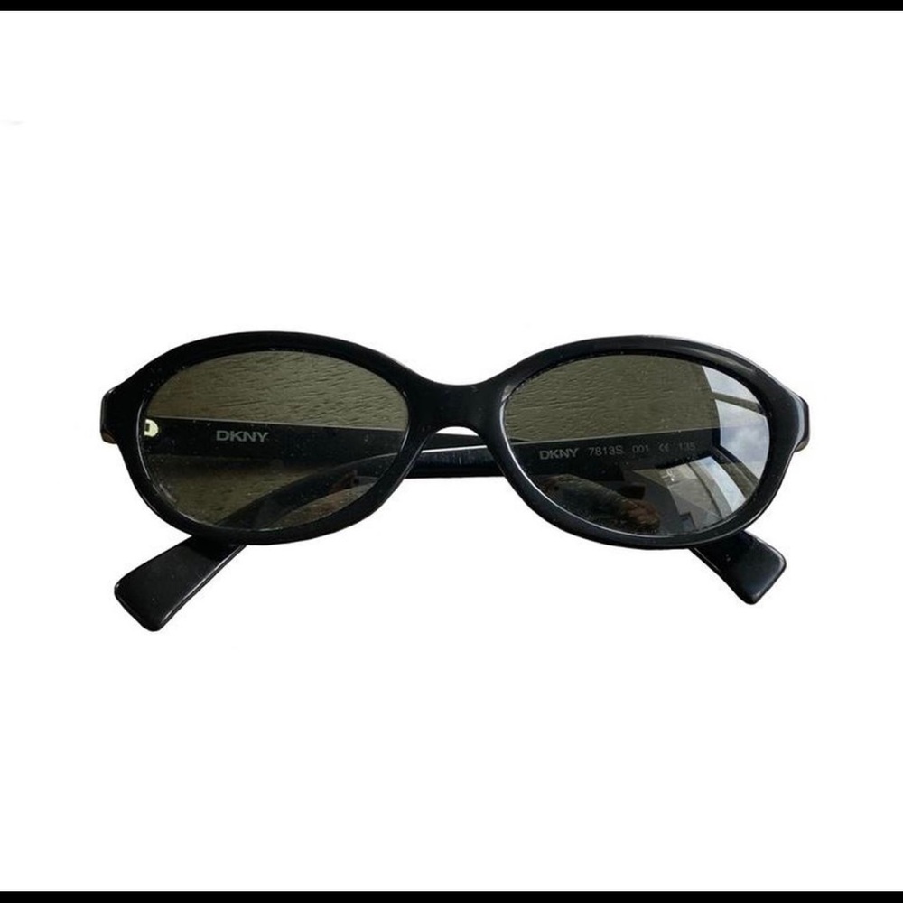 Y2K era unisex sunglasses by DKNY in excellent condition